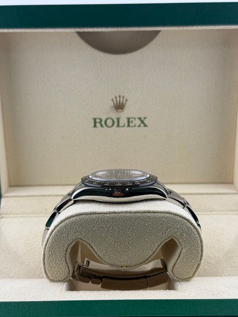 Rolex Daytona 116500 LN Image 3